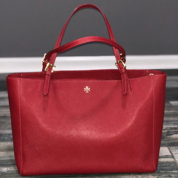 Tory Burch Handbags - Tory Burch York Buckle Tote